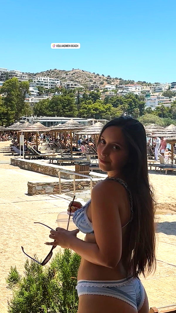 noa.danino_ instagram image archive image