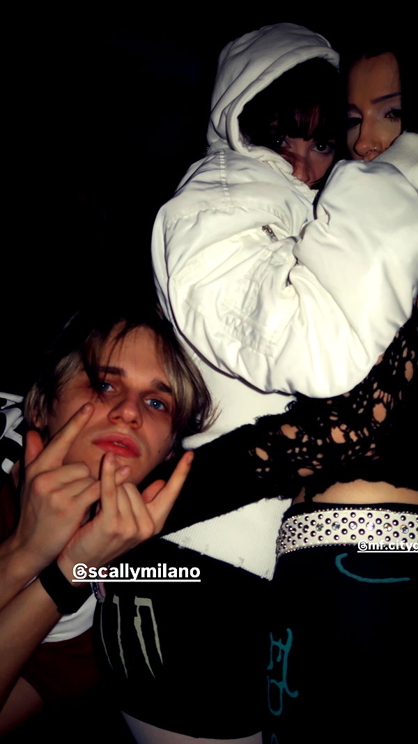 noa2000oooo instagram image archive image