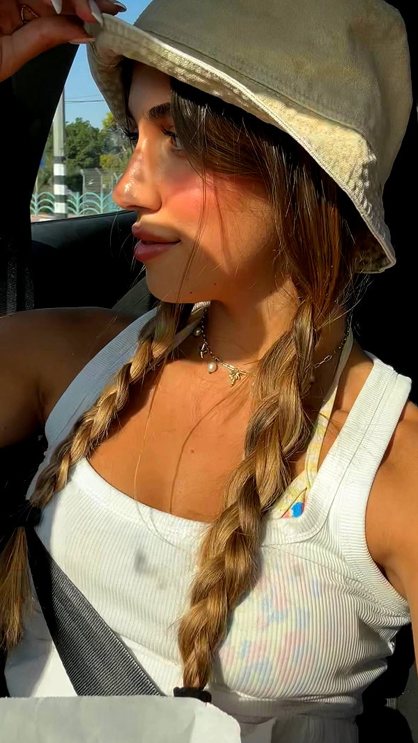 noa_bramii instagram image archive image