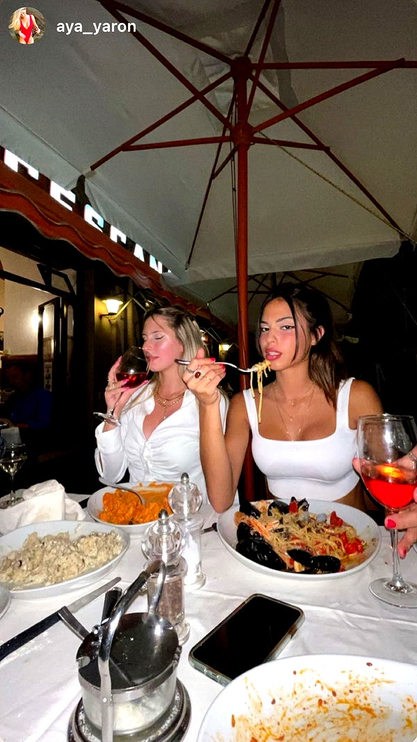 noa_mendel_ noa_mendel_ archive image