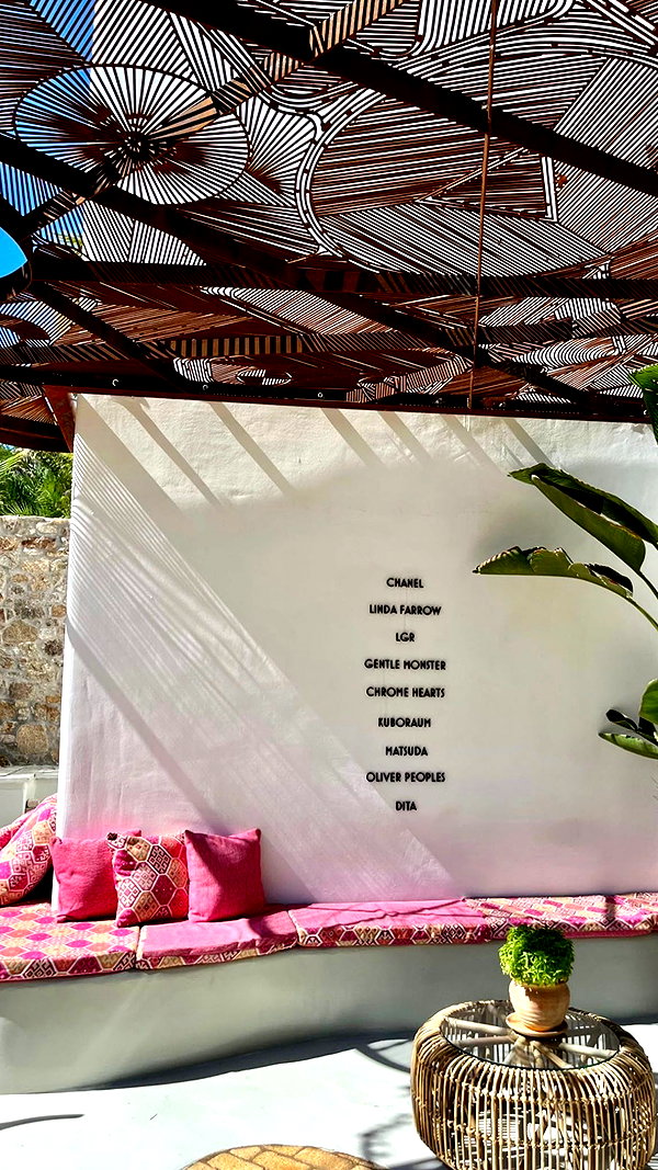noa_mendel_ instagram image archive image