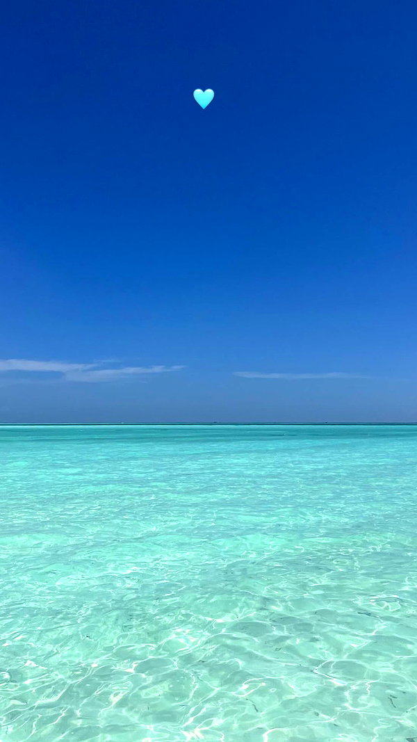 noa_mendel_ instagram image archive image