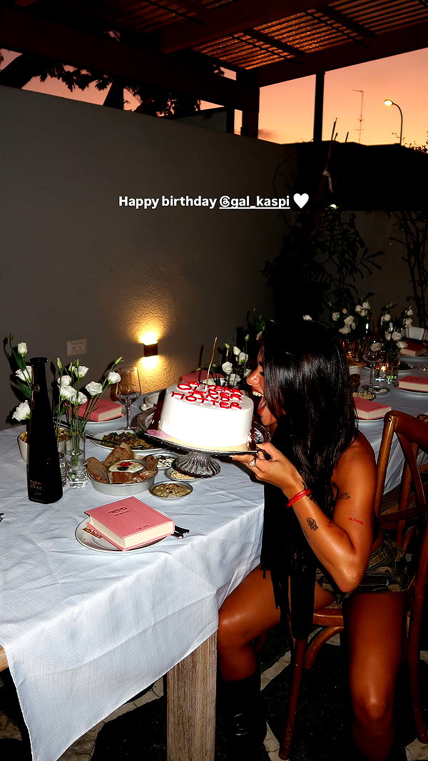 noa_mendel_ instagram image archive image