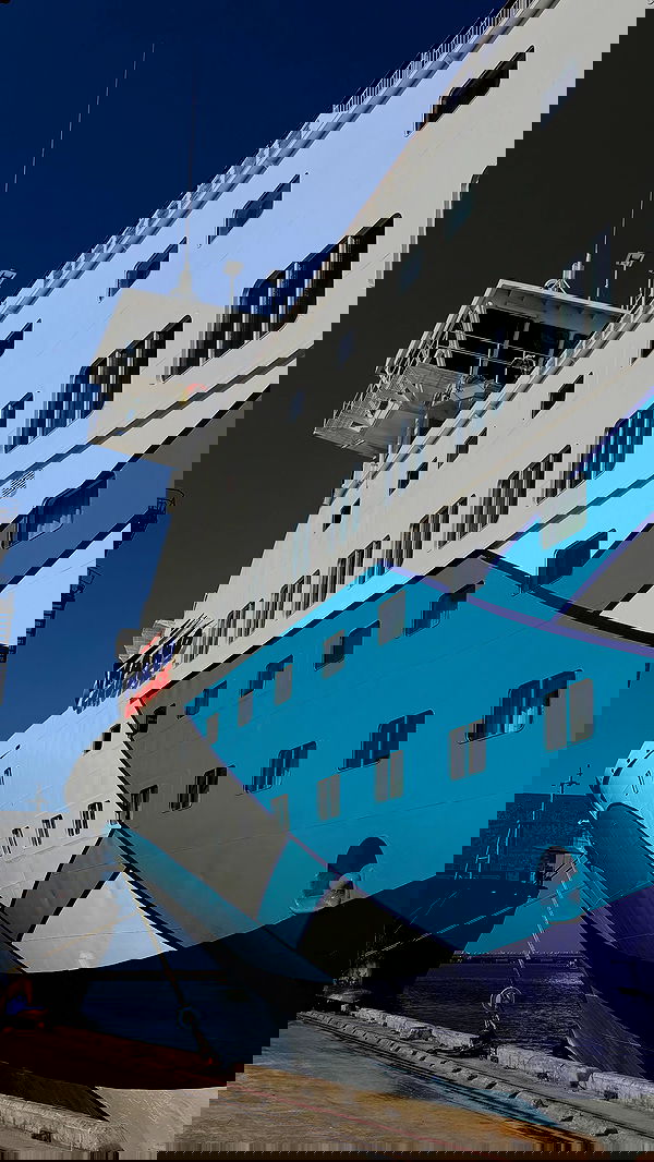 noammalka___ noammalka___ archive image