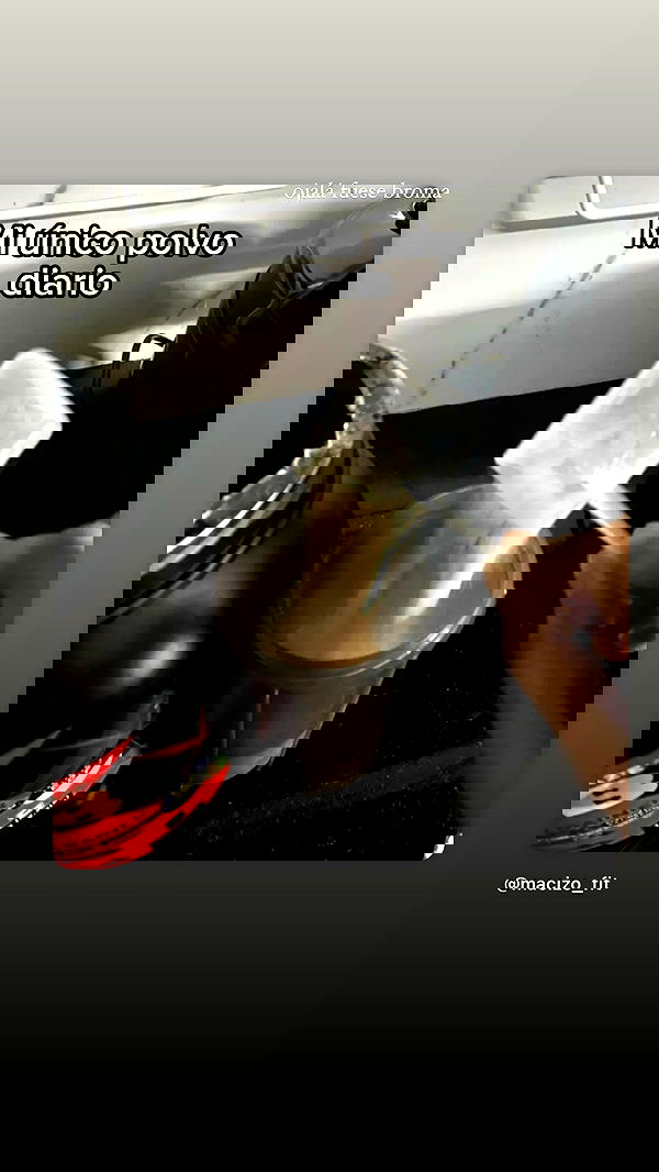 noeemiimii noeemiimii archive image