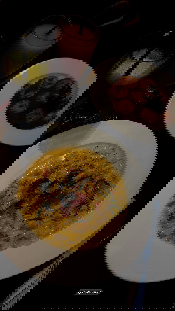 noeemiimii noeemiimii archive image