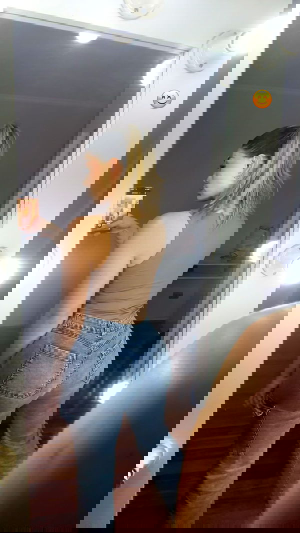 noeemiimii noeemiimii archive image