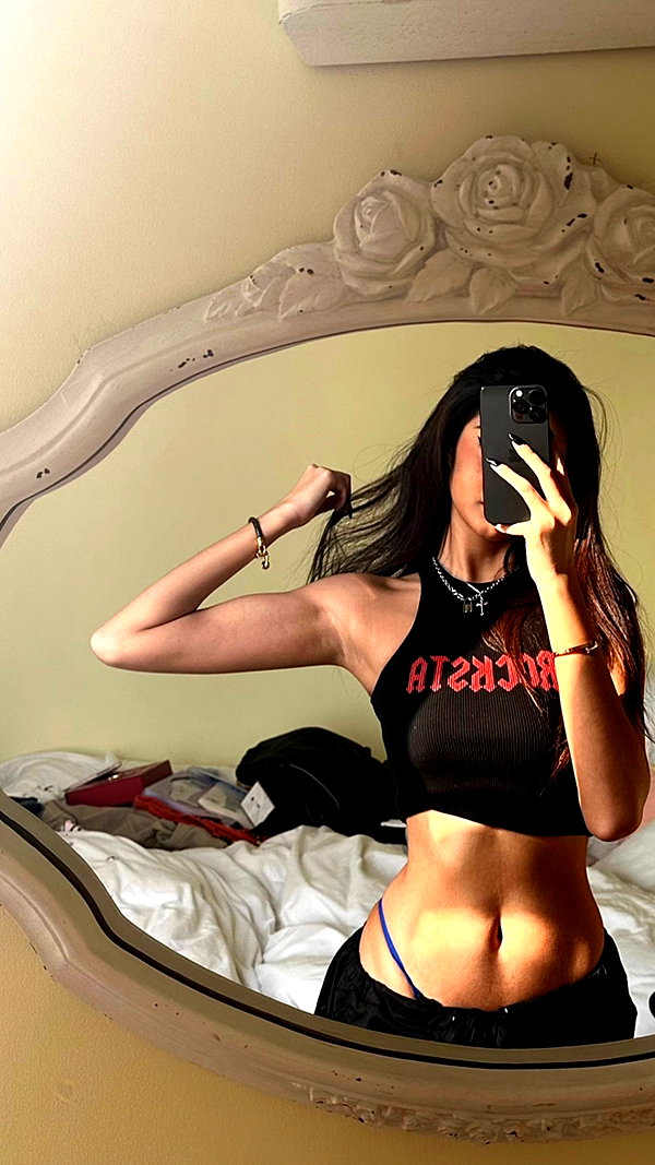 nopearii instagram image archive image