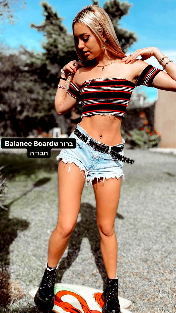 noy_cohen02 instagram image archive image