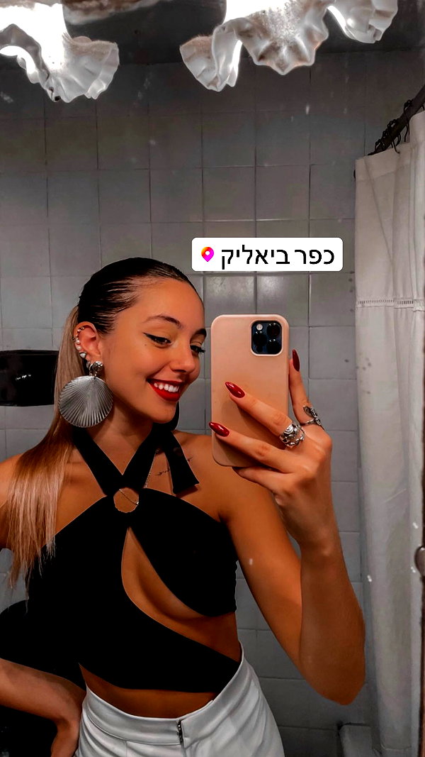 noy_cohen02 instagram image archive image