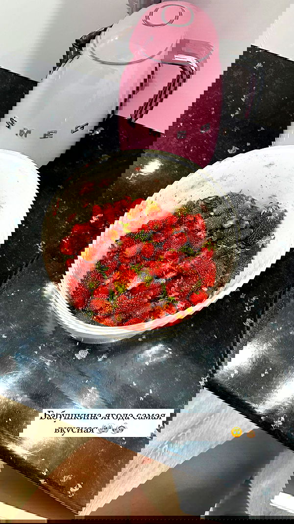 nyityam nyityam archive image