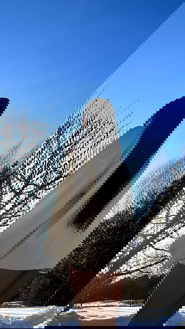 nyityam nyityam archive image