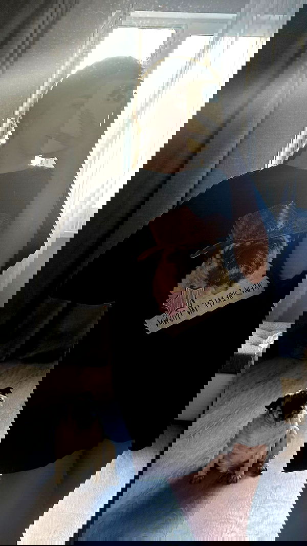 nyityam nyityam archive image