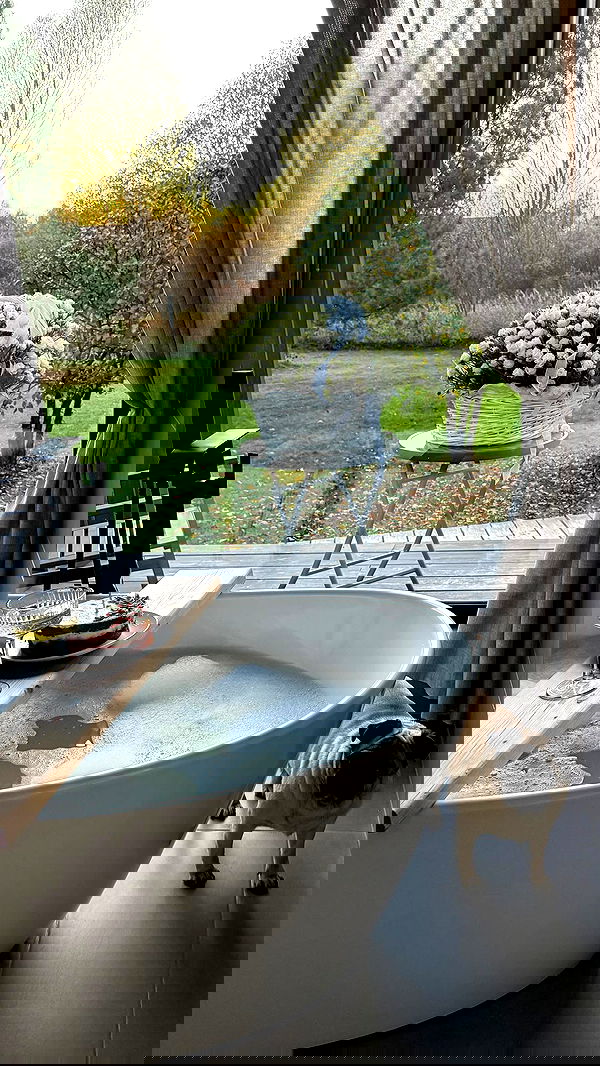 nyityam nyityam archive image