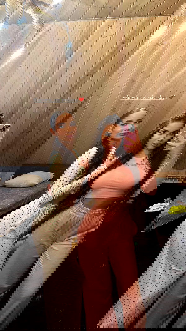 nyityam nyityam archive image