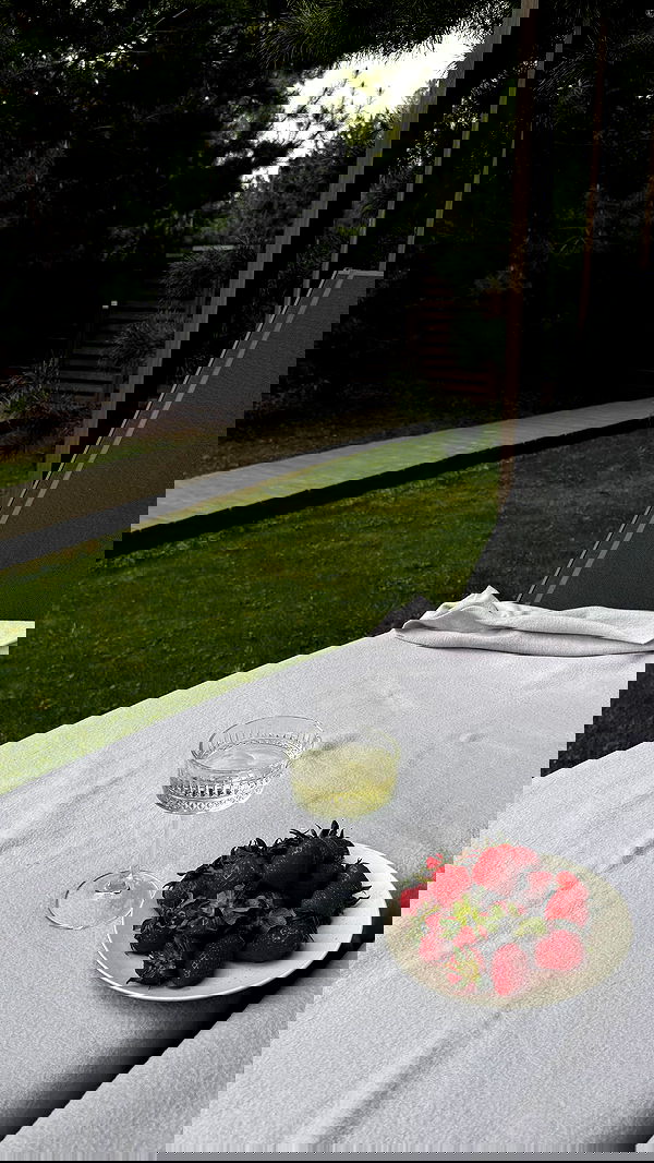 nyityam nyityam archive image