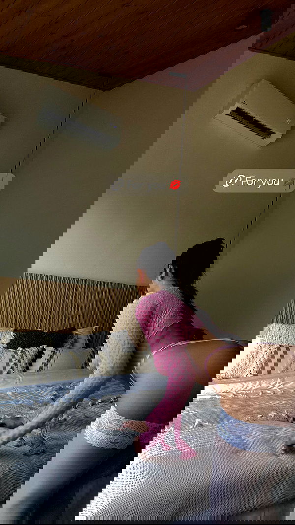 nyityam nyityam archive image