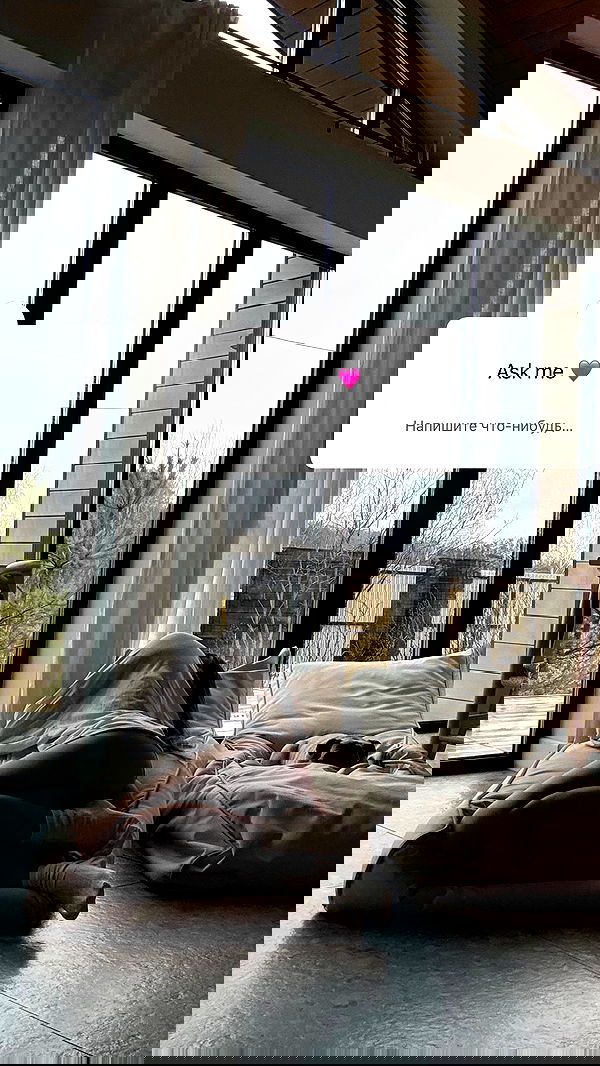 nyityam nyityam archive image