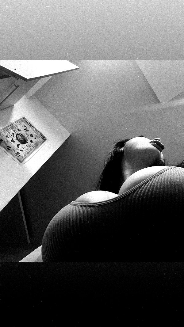 onlmeow instagram image archive image