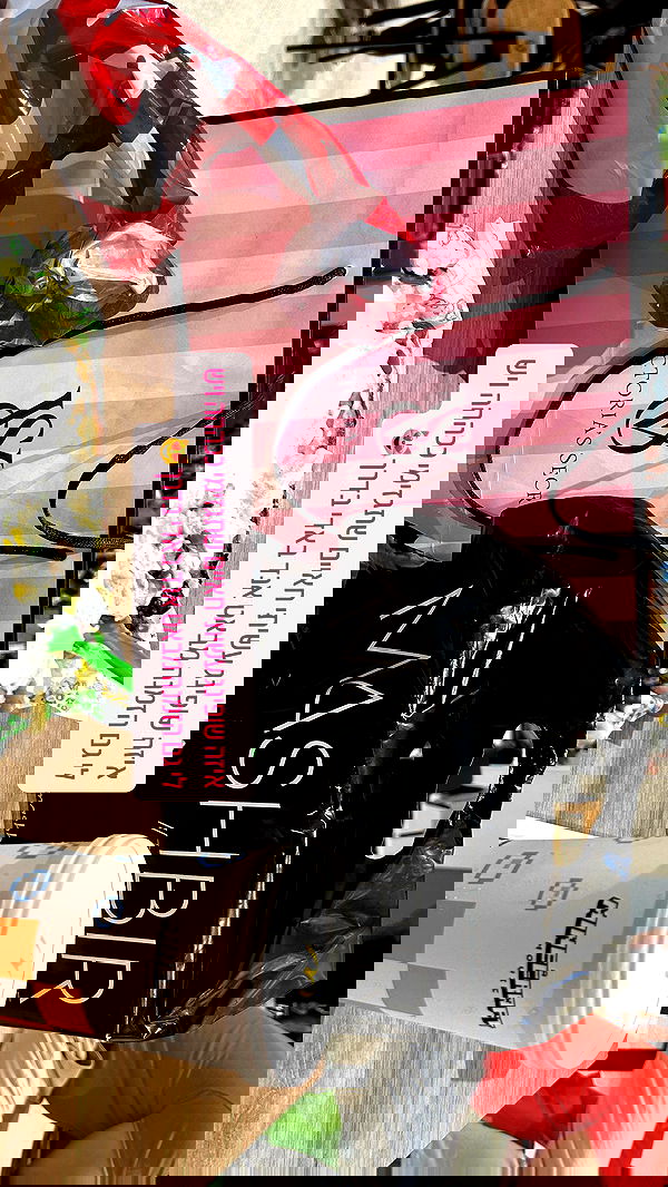 ormosheee ormosheee archive image