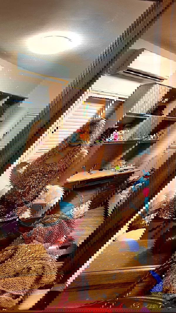 ormosheee ormosheee archive image