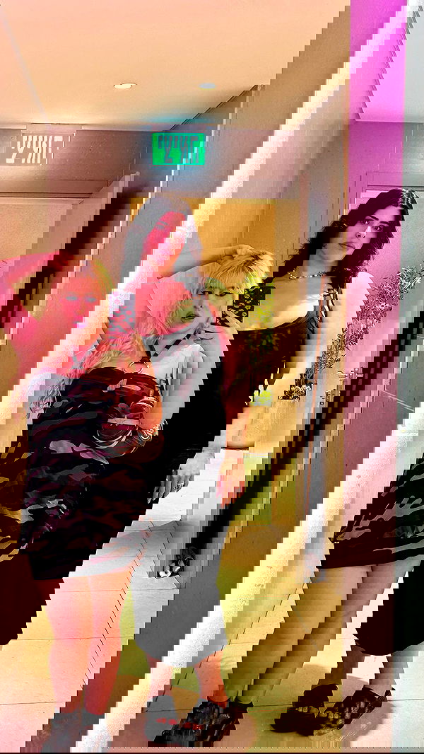 ormosheee ormosheee archive image