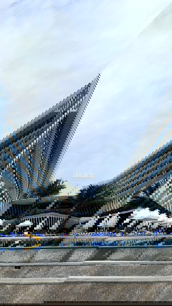 paula_valentina_gomez image ~ Altpins