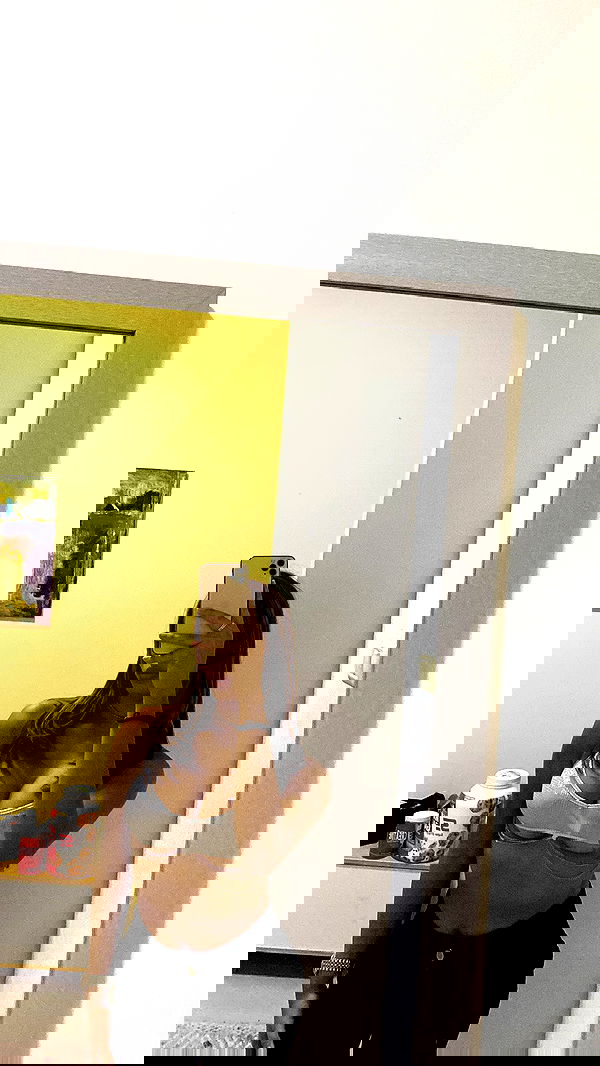 paula_valentina_gomez image ~ Altpins