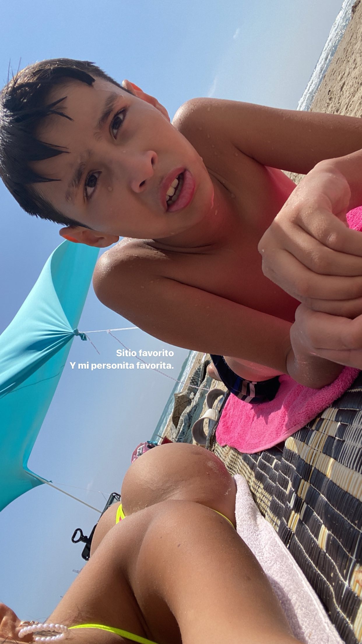 paula_valentina_gomez instagram image archive image