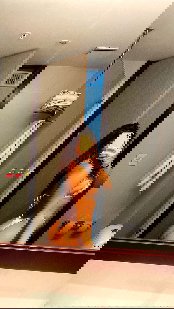 paula_valentina_gomez image ~ Altpins