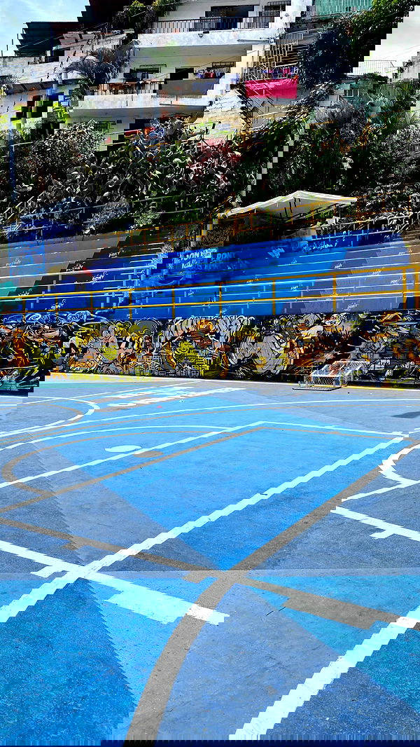 paula_valentina_gomez image ~ Altpins