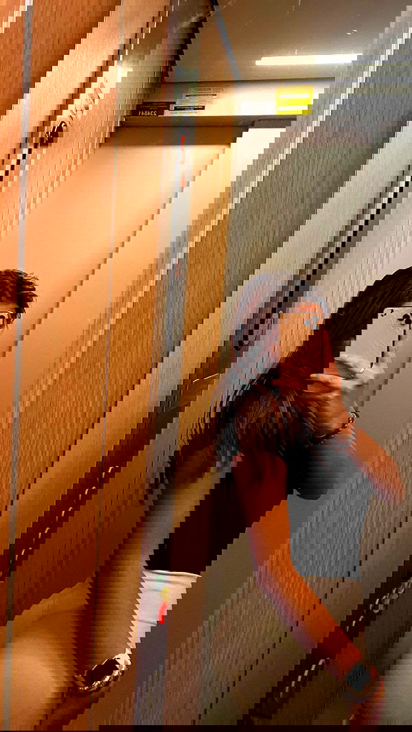 paula_valentina_gomez image ~ Altpins