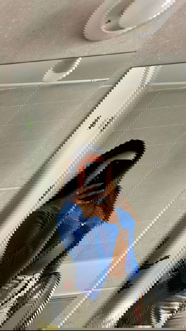 paula_valentina_gomez image ~ Altpins