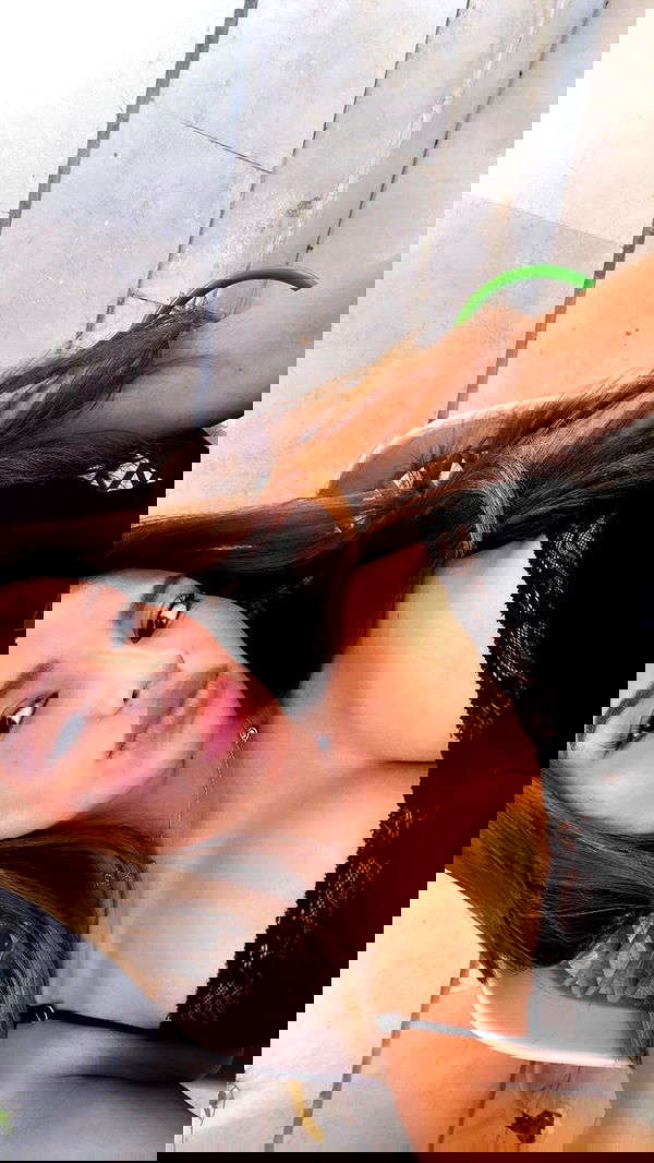 paula_valentina_gomez image ~ Altpins