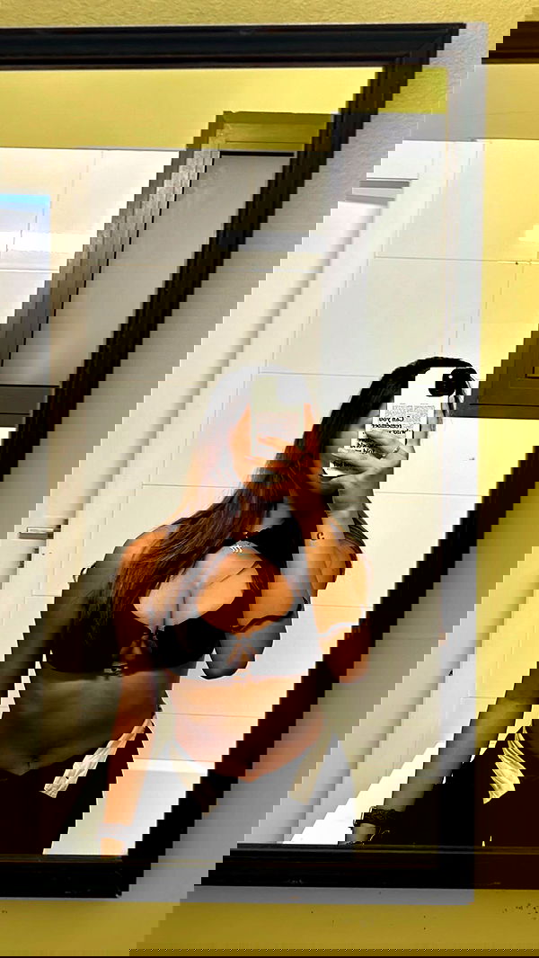 paula_valentina_gomez image ~ Altpins