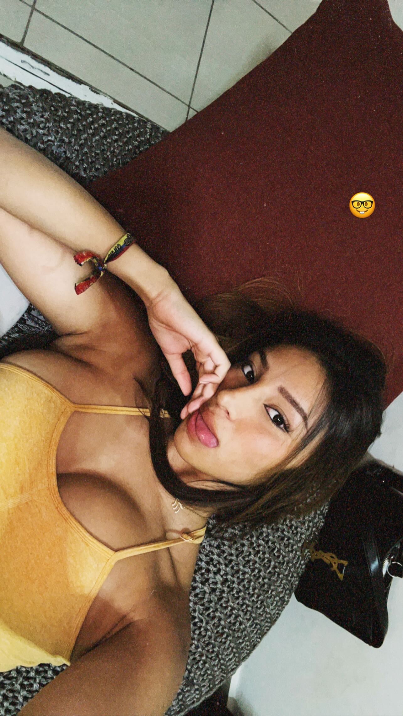 paula_valentina_gomez instagram image archive image