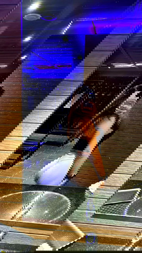 paula_valentina_gomez image ~ Altpins