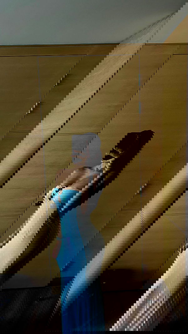 paula_valentina_gomez image ~ Altpins