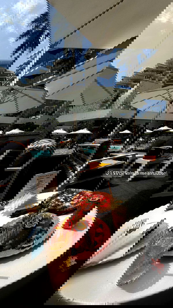 paula_valentina_gomez image ~ Altpins