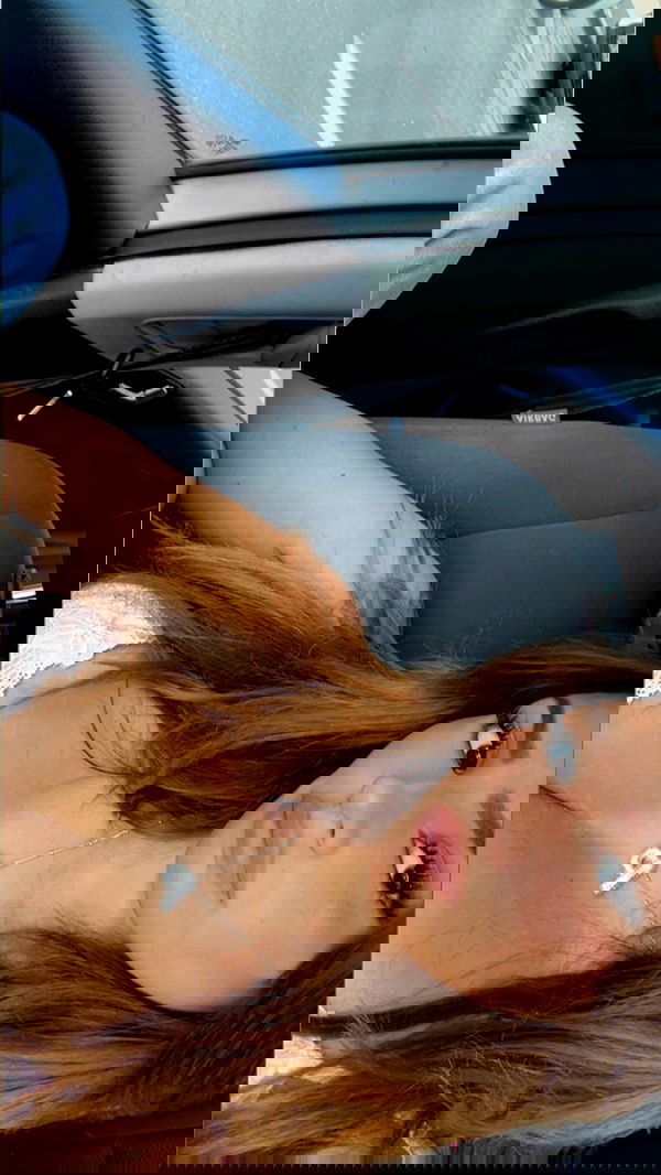 paula_valentina_gomez image ~ Altpins