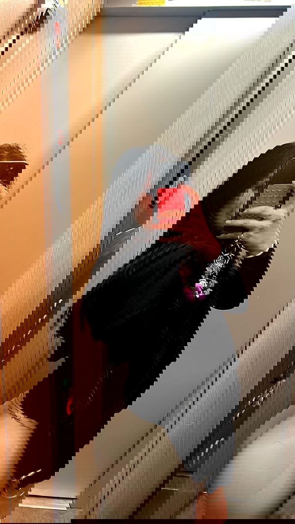 paula_valentina_gomez image ~ Altpins