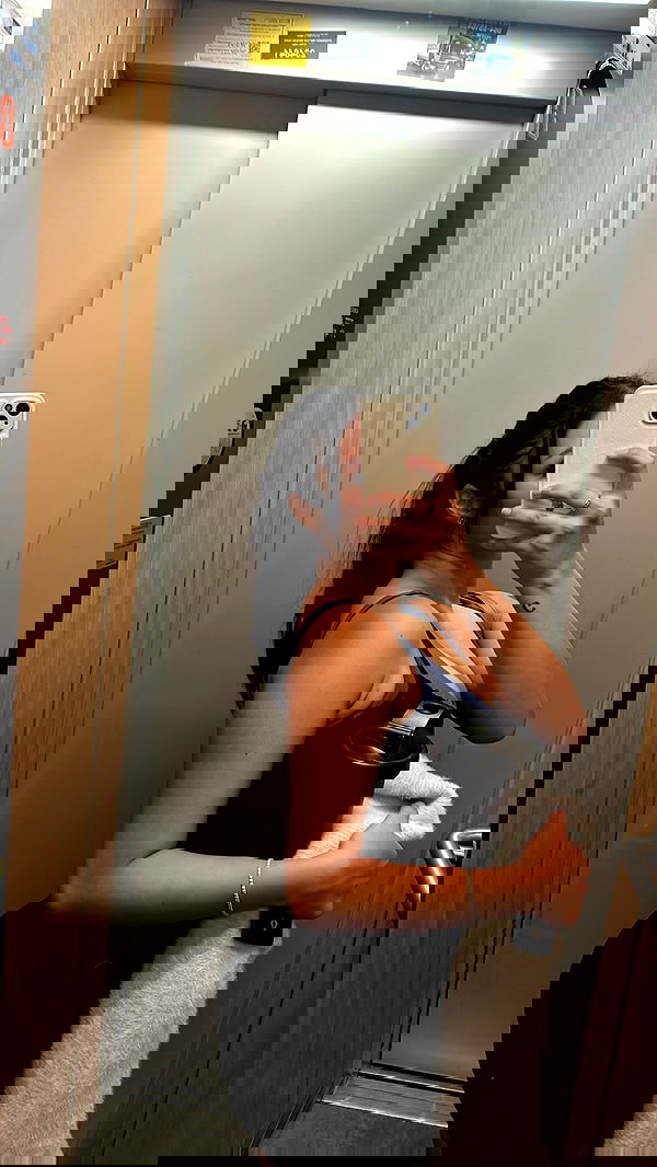 paula_valentina_gomez image ~ Altpins