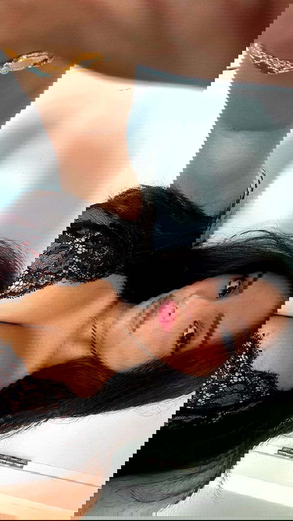 paula_valentina_gomez image ~ Altpins