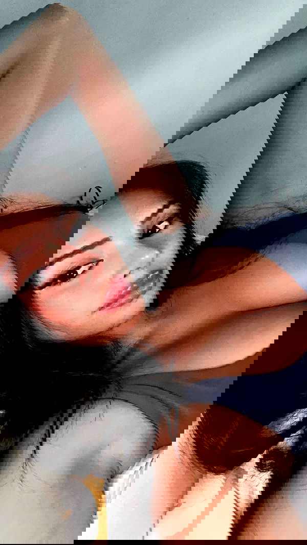 paula_valentina_gomez image ~ Altpins