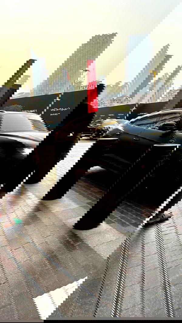 paula_valentina_gomez image ~ Altpins