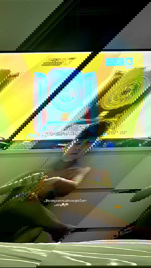 paula_valentina_gomez image ~ Altpins