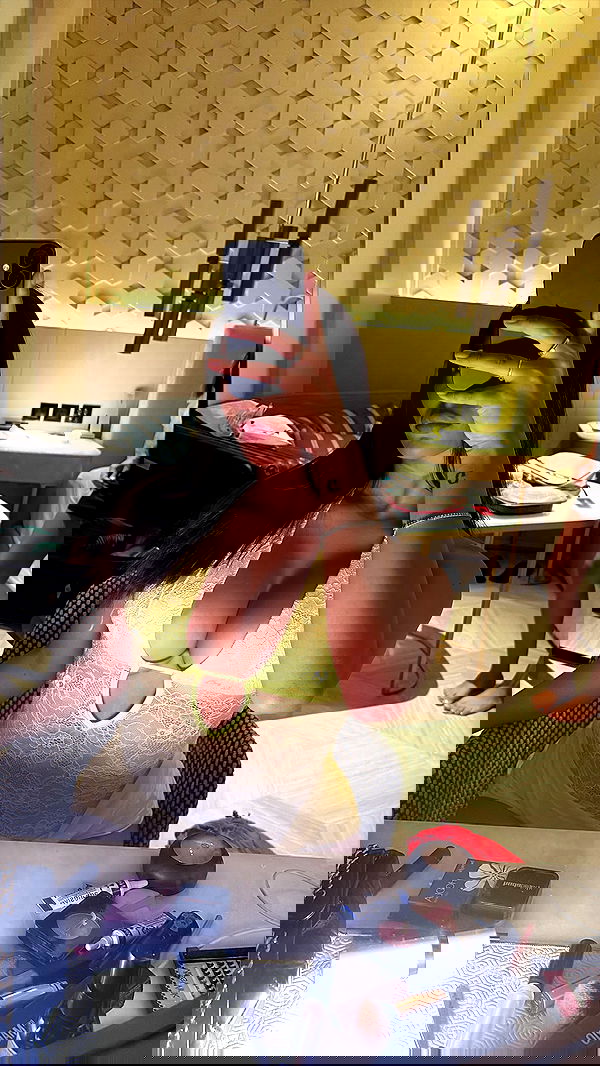 paula_valentina_gomez image ~ Altpins