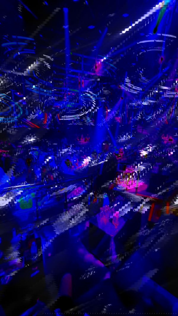 paula_valentina_gomez image ~ Altpins