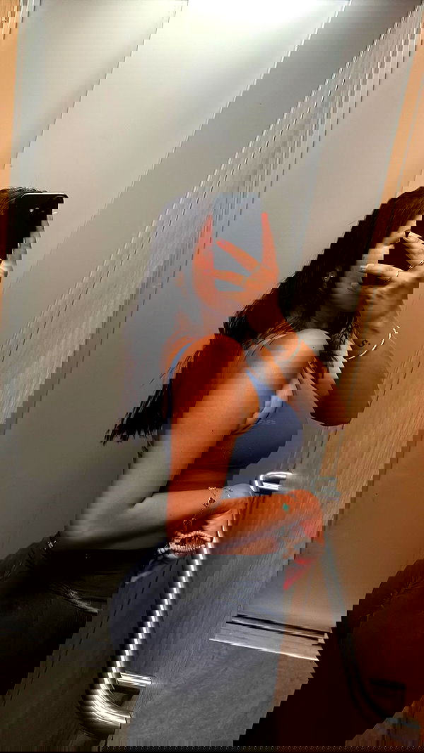 paula_valentina_gomez image ~ Altpins