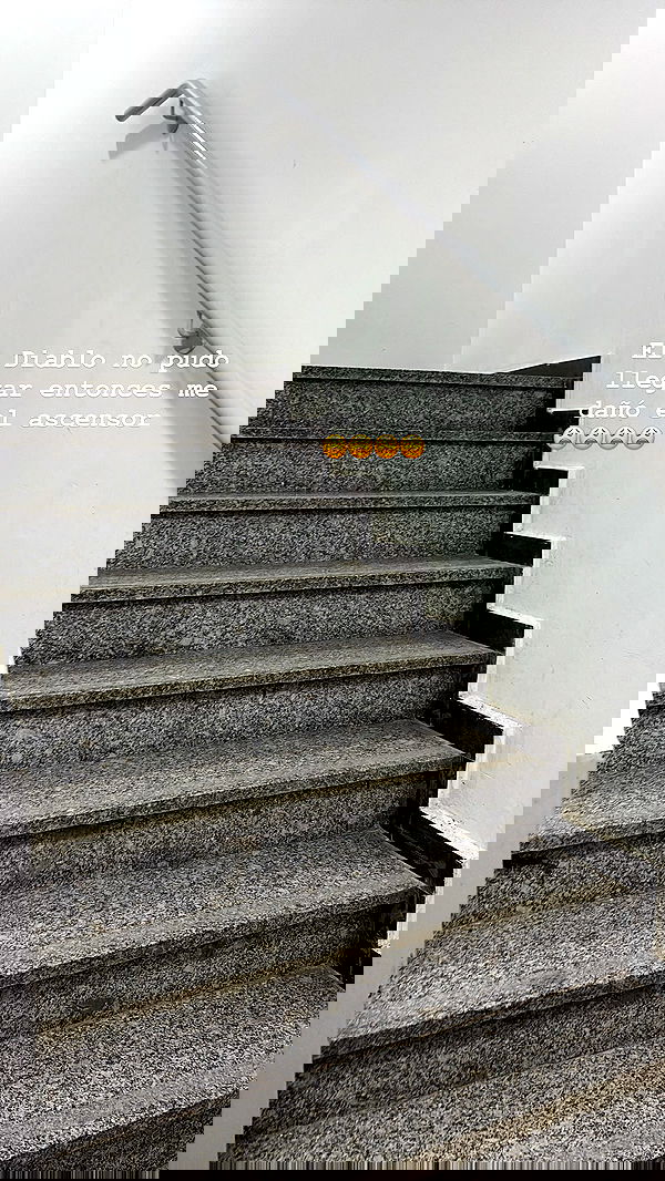 paula_valentina_gomez image ~ Altpins